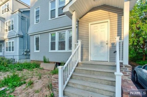 264 Wainwright St, Newark NJ  07112-1227 exterior