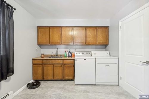 207 Alexander Ave, Montclair NJ  07043-2032 exterior