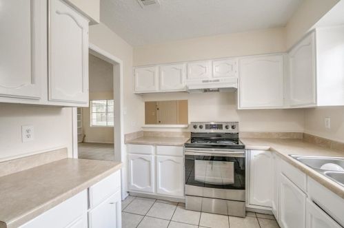 19802 Rustlewood Dr, Humble, TX 77338-1936