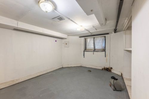 229 Long Ave, Chicago IL 60638-1714 exterior