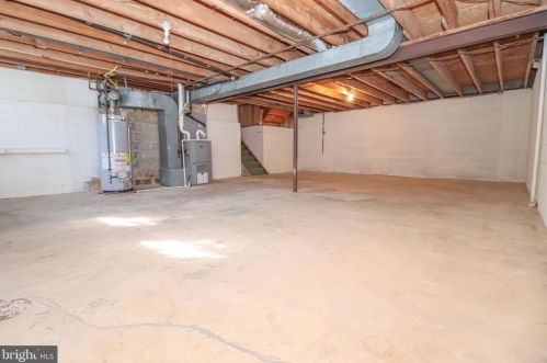 5469 Marlin St, Rockville MD 20853-3608 exterior