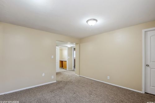 6499 Lotus Way, Taylorsville UT 84081-4307 exterior