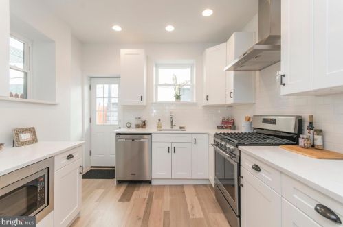 1319 Mckean St, Philadelphia PA  19148-2219 exterior