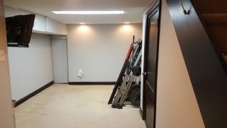 2328 Perot St, Philadelphia PA  19130-2526 exterior