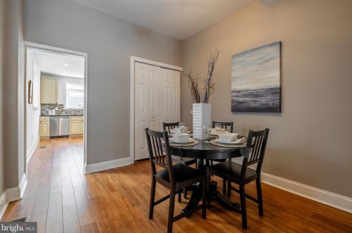 827 28th St, Philadelphia PA  19130-1724 exterior