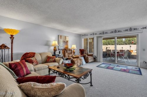 10148 Minnesota Ave, Chandler AZ 85248-6633 exterior