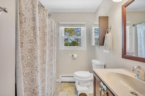 19 Goodchild St, Milford CT 06461-2309 exterior