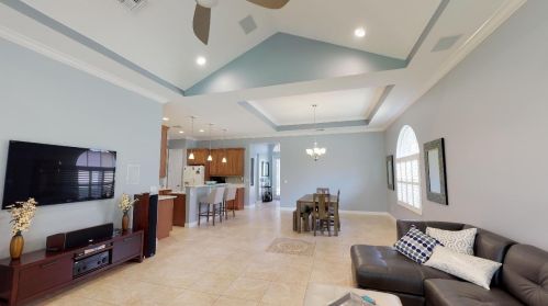 9048 Short Chip Cir, Fort Pierce FL 34986-2800 exterior