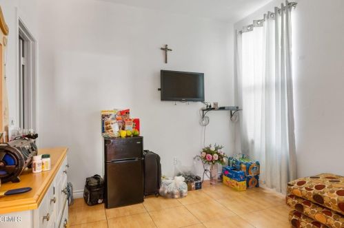 637 Morado Pl, Oxnard CA 93030 exterior