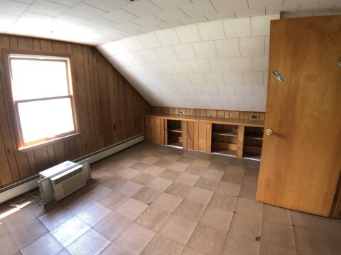 13 Idlewild Dr, Poughkeepsie NY 12601-6601 exterior