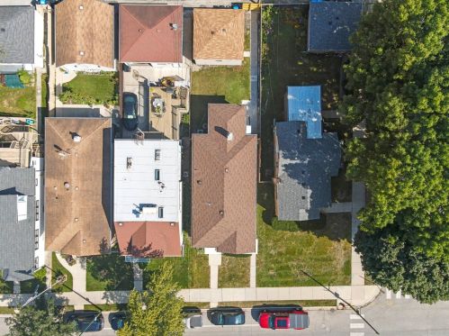 6538 Foster Ave, Chicago IL  60656-2245 exterior