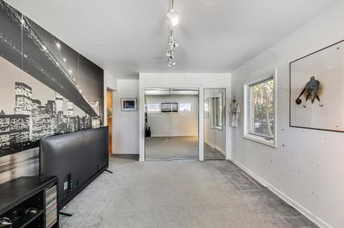 322 Kenmore Ave, Elmhurst IL 60126-3518 exterior