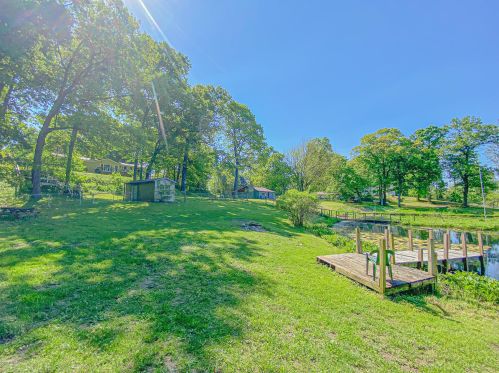 64630 Cassopolis Rd, Cassopolis MI 49031-8561 exterior