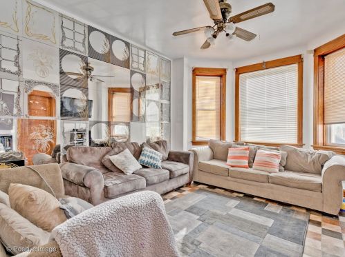 1839 Harding Ave, Chicago IL 60647-4614 exterior