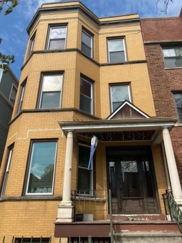 3430 Bell Ave, Chicago IL  60608-6011 exterior