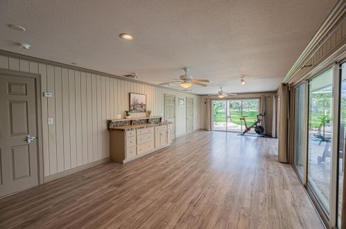 1891 Erwin Rd, Fort Pierce FL  34952-5517 exterior