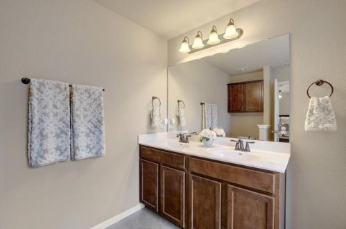 11510 Eric Heiden Ct, Austin TX 78748-2019 exterior