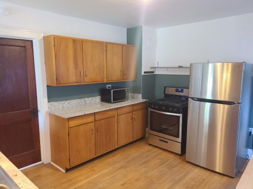 1417 Oklahoma Ave, Milwaukee WI 53207-2431 exterior