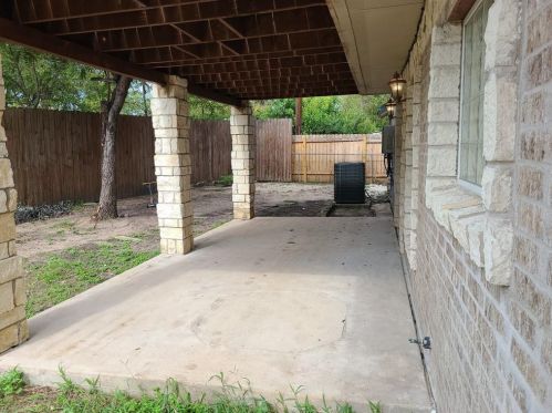 2901 Dresden Cv, Austin TX exterior