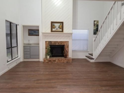 9819 Baseline Dr, Dallas TX  75243-4513 exterior