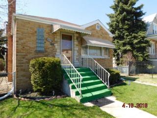 3308 Nagle Ave, Chicago IL  60634-3903 exterior