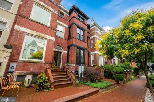 70 Seaton Pl, Washington, DC 20001-1034