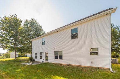 2948 Meadow Point Dr, Lithonia GA 30039-7767 exterior