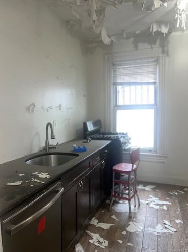 57 5th St, Mount Vernon NY 10553-2117 exterior