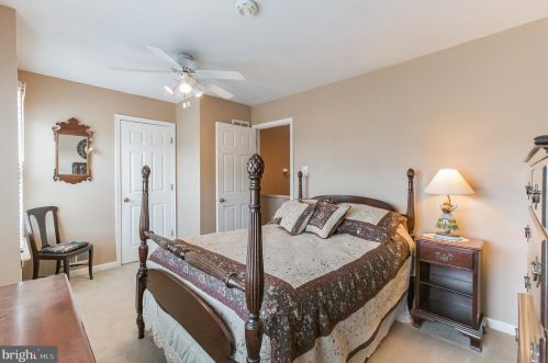 210 Moria Pl, Chester PA 19014-1264 exterior