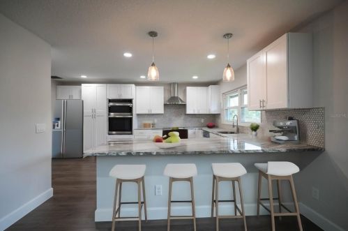 125 Spg Vly Loop, Altamonte Springs FL 32714-6502 exterior