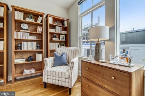 1125 Royal St, Alexandria VA 22314-4310 exterior