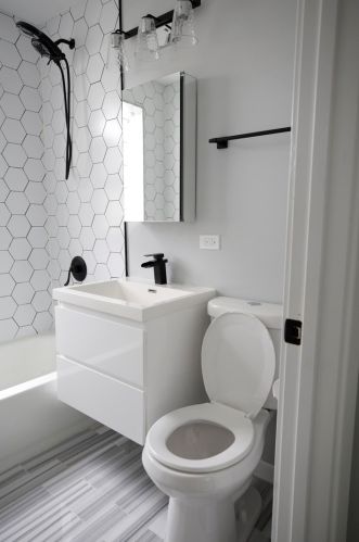 4626 Lavergne Ave, Chicago IL  60638-2006 exterior