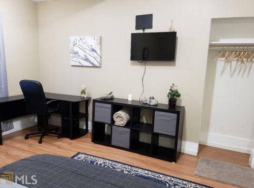 569 Magnolia St, Atlanta, GA 30314-4736