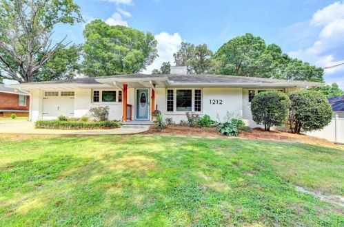 1212 Stone Mountain Lithonia Rd, Lithonia GA  30058-6255 exterior