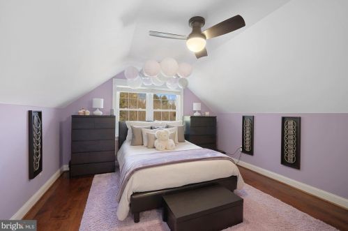 1008 Kimberwicke Rd, Mc Lean VA 22102-1328 exterior