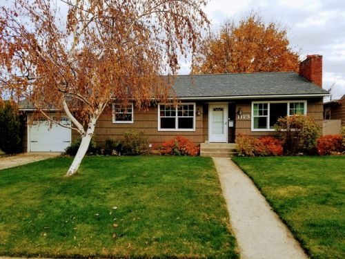 1123 Fuller St, Wenatchee, WA 98801-3303