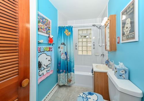 613 97, Milwaukee WI 53225-2503 exterior