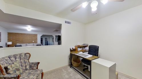 9401 Deer Trl Cir, Tucson AZ 85710-8034 exterior