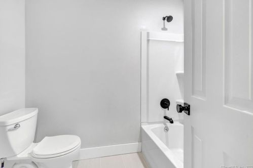 223 Wheelers Farms Rd, Milford CT 06461-1820 exterior