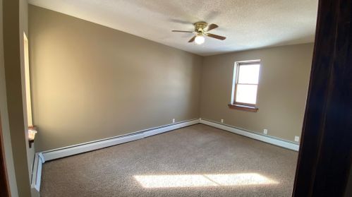 669 Dayton Ave, Saint Paul MN 55104-7226 exterior