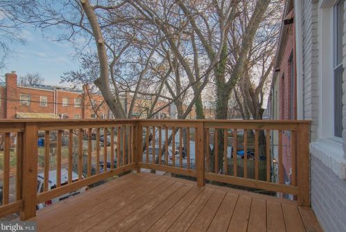 1818 L St, Washington DC 20002-3024 exterior