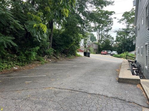 681 Charles St, Providence RI 02904-1339 exterior