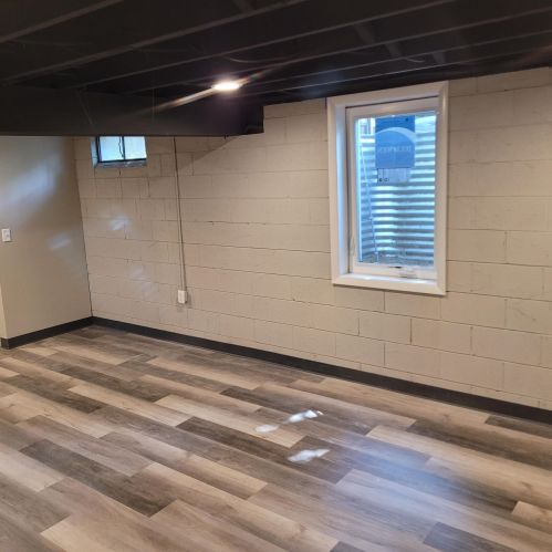 2983 Westland Rd, Meskegon MI  49441-3860 exterior