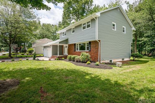 53 Fairmount Ave, Edison NJ  08820-2032 exterior