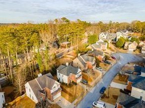 1109 Glenrose Dr, Smyrna GA 30080-4126 exterior