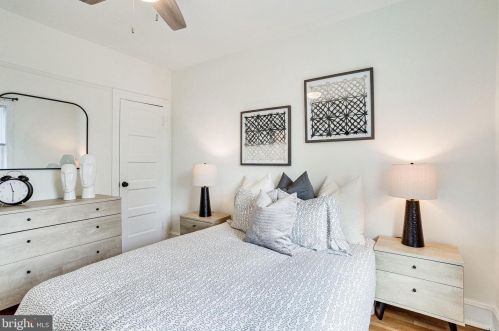 1839 A St, Washington DC 20003-1521 exterior