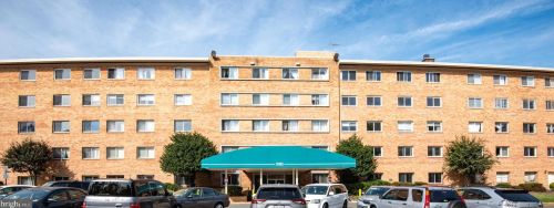 5111 8th Rd, Arlington, VA 22204-1201