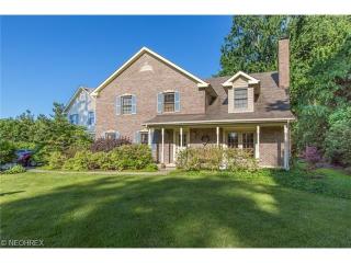 29660 Indian Ridge Cv, Cleveland, OH 44145-6418