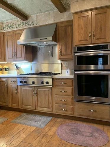 195 Vernon Dr, Pittsburgh PA 15228-1114 exterior