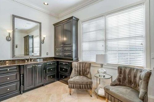 700 Brookwoods Trce, Atlanta GA 30342-2473 exterior